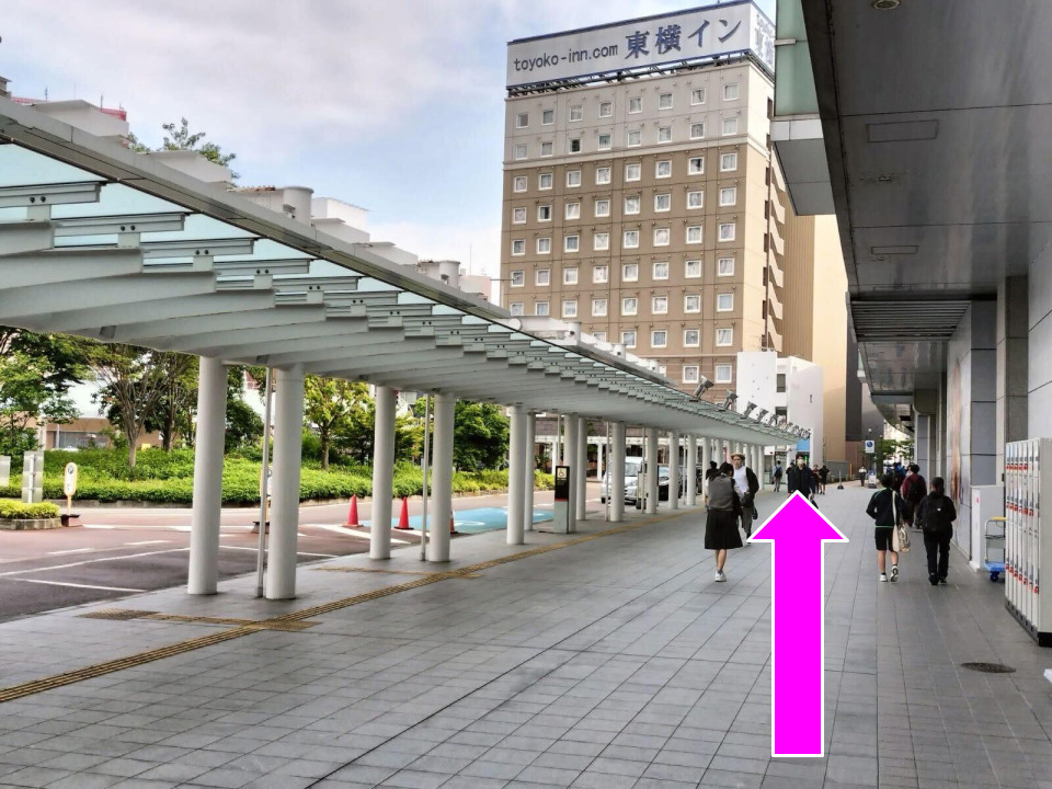 「JR福井駅 西口」を出ます。
