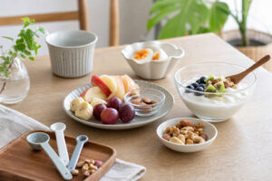 ダイエット中のおやつは食べてもいい？太りにくい選び方・量・注意点を解説のアイキャッチ画像