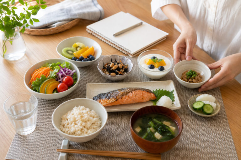 ダイエット中におすすめの食べ物は？痩せる食品より大切な食事の選び方のアイキャッチ画像